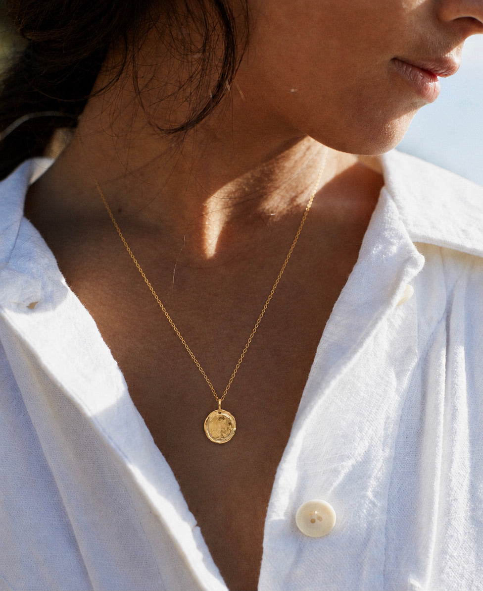 Alba Necklace