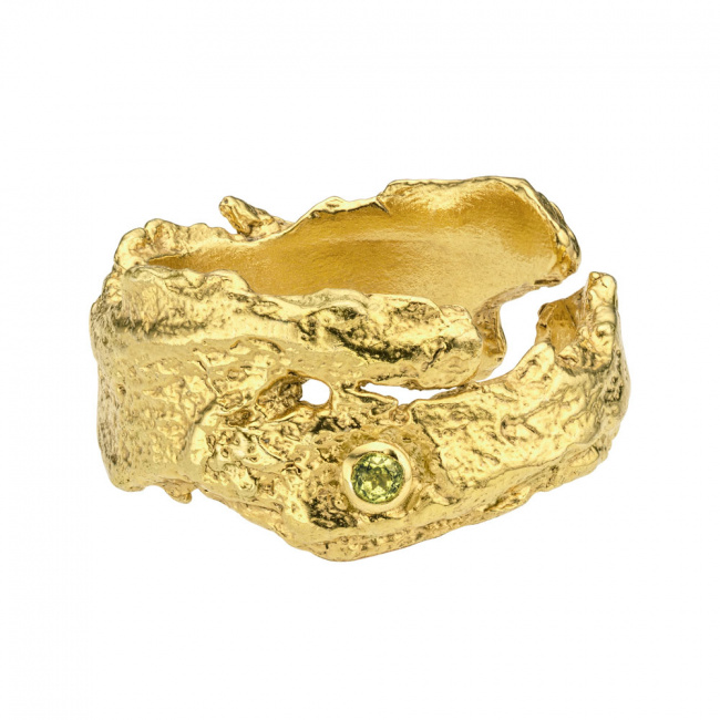 bark-ring-with-gemstone-gold